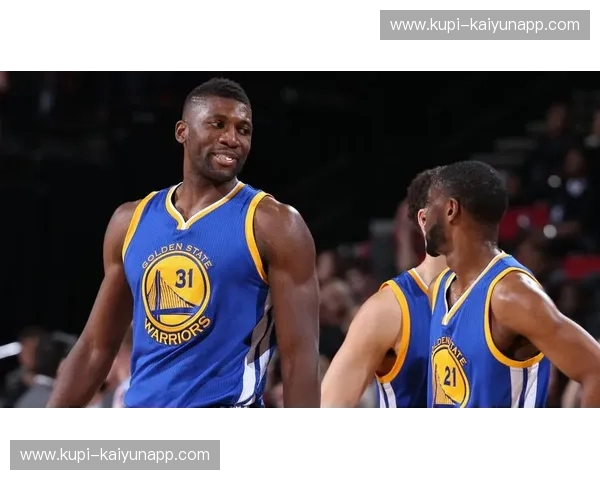 拓荒者对决勇士:一场史诗般的国语对决,点燃篮球之魂!